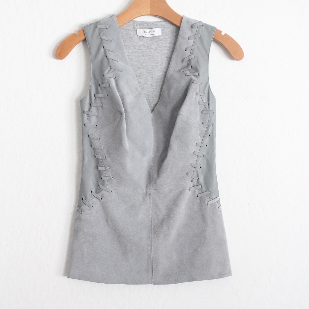 NWOT BAILEY 44 TOP